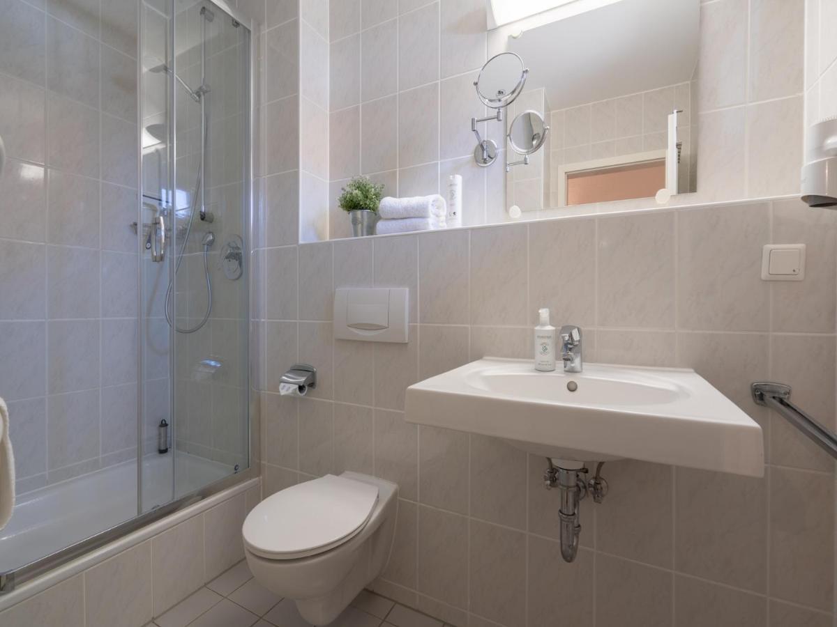 Feriendorf Rugana - Komfort Appartement Mit 1 Schlafzimmern Und Terrasse D29 Dranske Ngoại thất bức ảnh